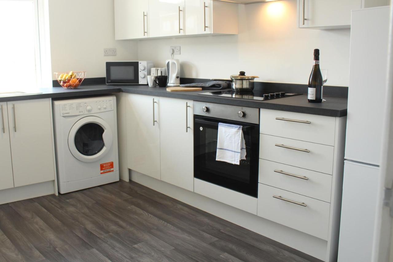 Stylish 1Br Apartment In The Heart Of 헤이우드 외부 사진